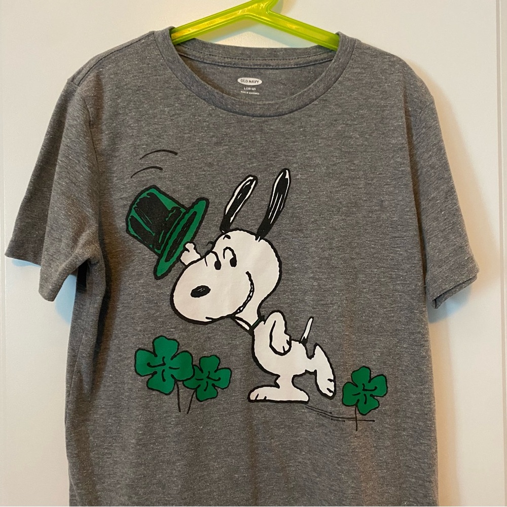 Gray / Green Graphic St. Patrick’s Day Snoopy Short Sleeve Tee - Boy L (10-12)